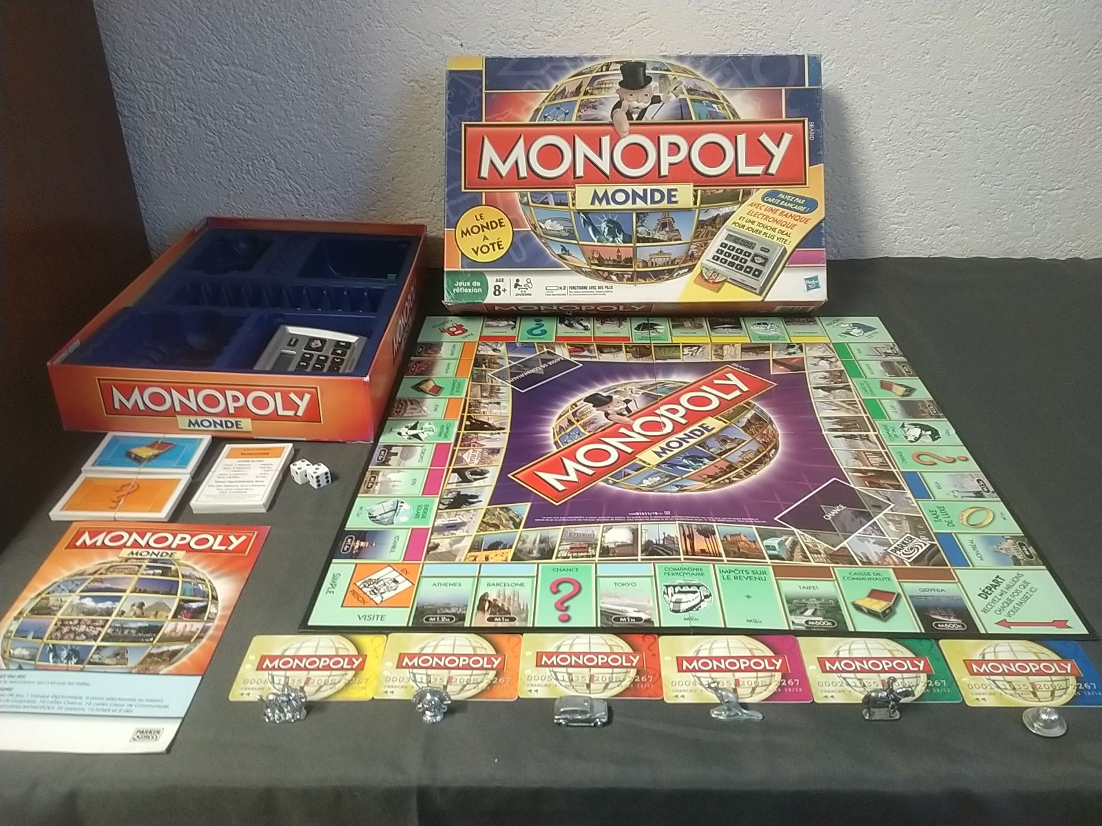 Jeu de societe Monopoly Edition monde Complet Bon Etat LIVRA